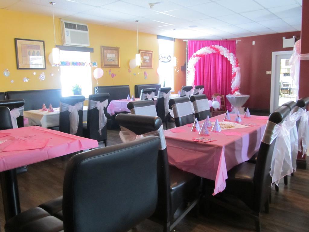 Le Voyageur Inn Mattawa Bagian luar foto